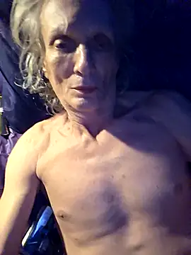 Snapshot of Vonniecd chatting on September 2025 10:39:01 AM Vonniecd online show from September 2025 10:39:01 AM