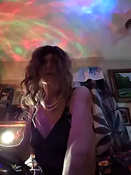 Snapshot of Vonniecd chatting on November 2025 05:29:02 AM Vonniecd online show from November 2025 05:29:02 AM