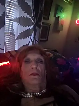 Snapshot of Vonniecd chatting on November 2025 04:05:01 PM Vonniecd online show from November 2025 04:05:01 PM