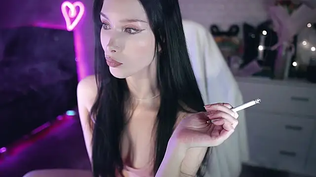 Snapshot of _Uindi_ chatting on January 2025 10:50:01 AM Uindi online show from January 2025 10:50:01 AM