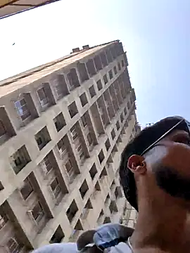 Snapshot of _IRRESISTIBLE_ chatting on November 2025 06:34:01 AM IRRESISTIBLE online show from November 2025 06:34:01 AM