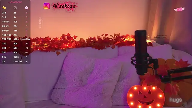 Snapshot of AlisaRogs chatting on October 2025 10:45:01 AM AlisaRogs online show from October 2025 10:45:01 AM