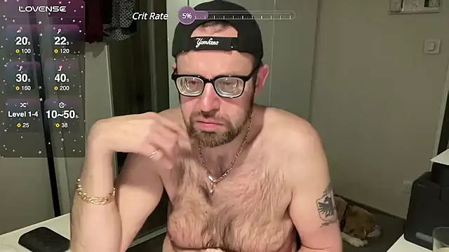 Snapshot of FABIOGLASSES chatting on March 2025 01:49:01 AM FABIOGLASSES online show from March 2025 01:49:01 AM