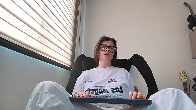 Snapshot of Arya_starrk chatting on January 2026 02:00:02 PM Arya starrk online show from January 2026 02:00:02 PM