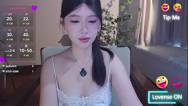 Snapshot of Meet_q chatting on July 2026 10:17:01 PM Meet q online show from July 2026 10:17:01 PM