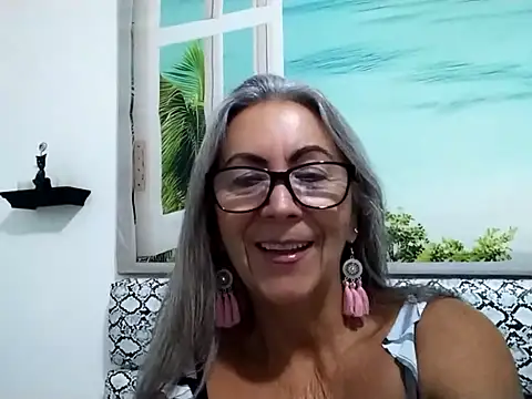 Snapshot of EvaRobinson chatting on July 2026 03:31:02 AM EvaRobinson online show from July 2026 03:31:02 AM