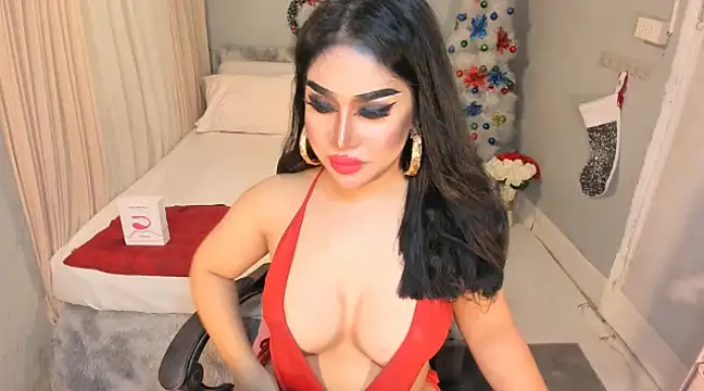 Snapshot of RavennaMiller chatting on December 2024 05:32:02 PM RavennaMiller online show from December 2024 05:32:02 PM