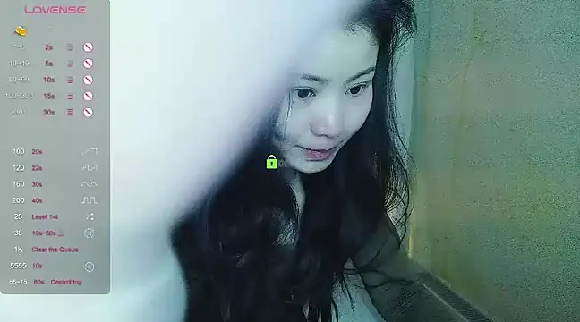 Snapshot of MM-Amy chatting on March 2025 03:08:02 AM MM-Amy online show from March 2025 03:08:02 AM