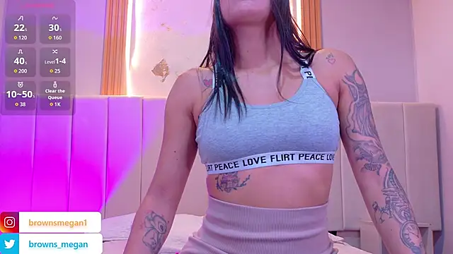 Snapshot of Megan_browns1 chatting on December 2025 01:09:01 PM Megan browns1 online show from December 2025 01:09:01 PM