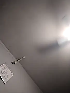 Snapshot of thickcocklatino chatting on October 2025 12:44:02 AM thickcocklatino online show from October 2025 12:44:02 AM