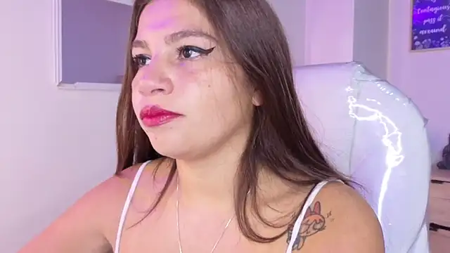 bluee hazell online show from January 2026 11:58:02 AM