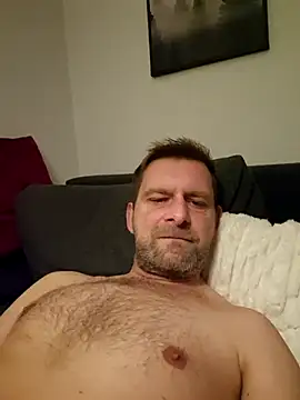 Snapshot of Mjn34 chatting on January 2026 06:19:01 AM Mjn34 online show from January 2026 06:19:01 AM