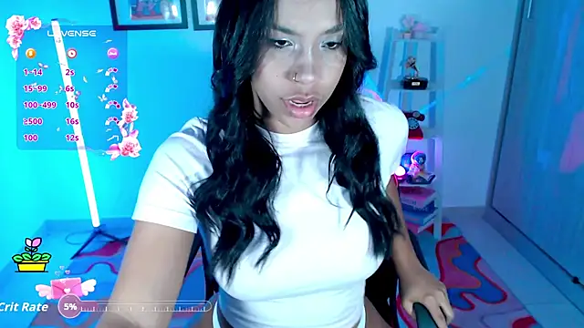 Snapshot of Aaliyahas chatting on October 2025 01:28:01 AM Aaliyahas online show from October 2025 01:28:01 AM