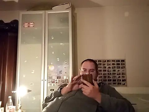 tididi1986 online show from November 2025 06:50:02 PM