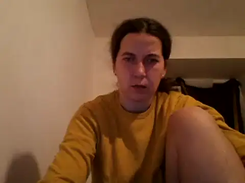 Snapshot of Tamilashaa chatting on December 2024 06:20:02 PM Tamilashaa online show from December 2024 06:20:02 PM