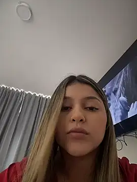 lunablossom  online show from February 2026 08:16:01 PM