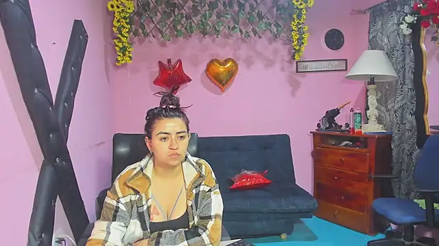 lesbiancuple online show from March 2026 11:49:01 AM