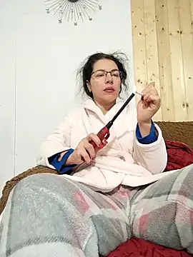 SquirtyMellissaLabia online show from December 2025 06:19:01 AM