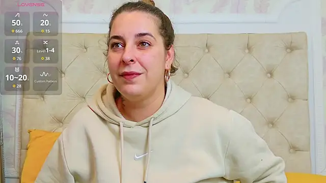 KarinaNoir online show from November 2025 04:56:02 AM