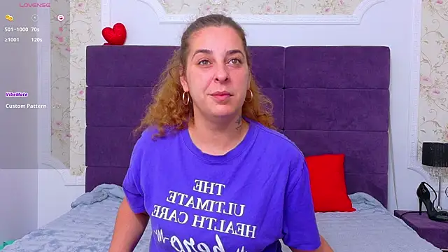 Snapshot of KarinaNoir chatting on June 2026 03:55:02 AM KarinaNoir online show from June 2026 03:55:02 AM