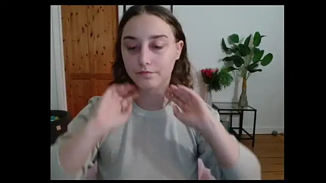 Snapshot of NaughtyRapunzel7 chatting on December 2024 12:18:02 PM NaughtyRapunzel7 online show from December 2024 12:18:02 PM