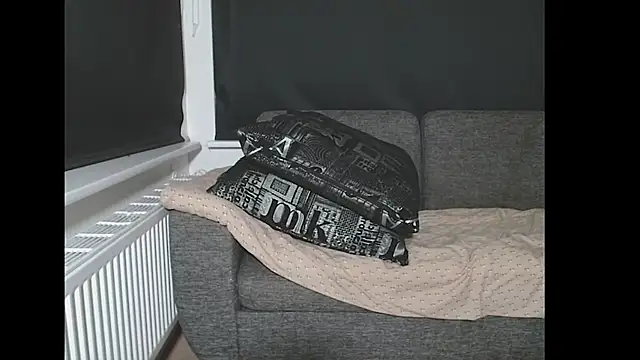 Snapshot of NaughtyRapunzel7 chatting on September 2025 09:59:02 PM NaughtyRapunzel7 online show from September 2025 09:59:02 PM