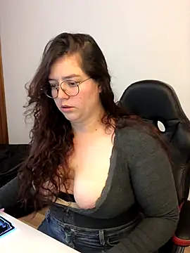 Snapshot of kayortiiz chatting on December 2025 12:59:02 AM kayortiiz online show from December 2025 12:59:02 AM