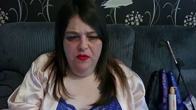 HouseWifeWhore Milf online show from March 2026 03:06:02 PM