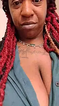 Snapshot of markquanna chatting on November 2025 07:36:02 AM markquanna online show from November 2025 07:36:02 AM