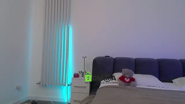 kissabellaa online show from November 2025 08:30:01 PM