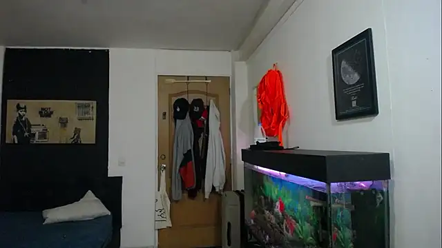 romeolovedark online show from February 2025 05:10:02 AM