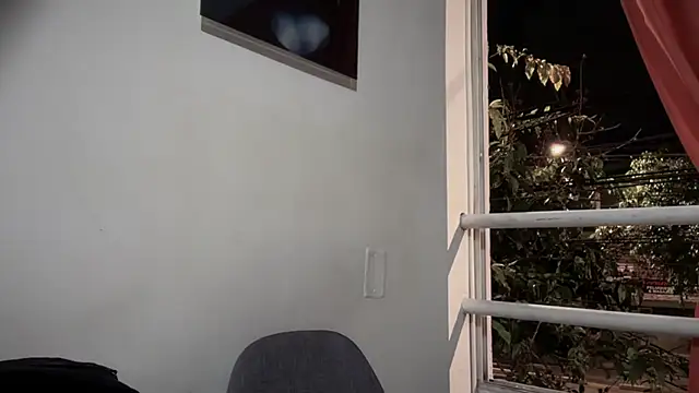 romeolovedark online show from October 2025 07:52:01 AM