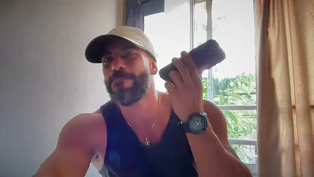 romeolovedark online show from May 2026 07:26:02 PM