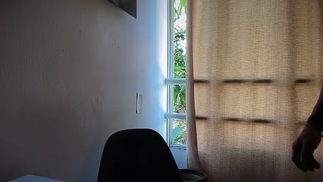 Snapshot of romeolovedark chatting on June 2026 03:38:02 PM romeolovedark online show from June 2026 03:38:02 PM