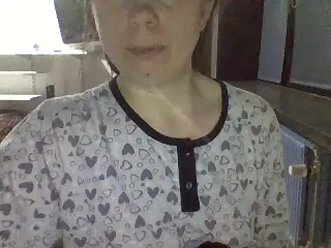 Moi Lina online show from December 2025 12:37:02 AM