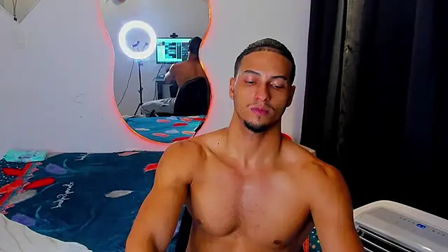 Snapshot of Kris_Khalifa69 chatting on September 2025 01:00:01 AM Kris Khalifa69 online show from September 2025 01:00:01 AM