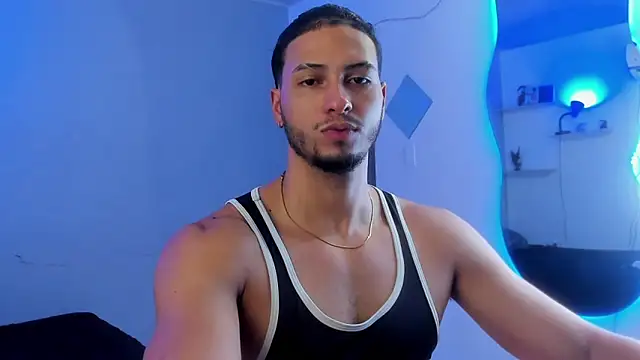 Snapshot of Kris_Khalifa69 chatting on February 2026 05:30:01 PM Kris Khalifa69 online show from February 2026 05:30:01 PM