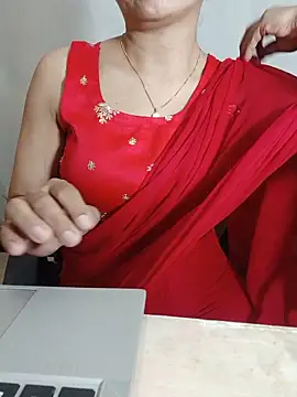 Snapshot of Chanchal--Navya chatting on May 2026 06:16:02 PM Chanchal--Navya online show from May 2026 06:16:02 PM