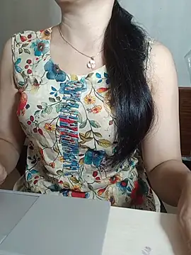 Snapshot of Chanchal--Navya chatting on May 2026 06:23:02 PM Chanchal--Navya online show from May 2026 06:23:02 PM