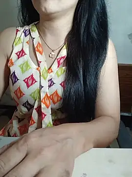 Snapshot of Chanchal--Navya chatting on June 2026 06:02:01 PM Chanchal--Navya online show from June 2026 06:02:01 PM