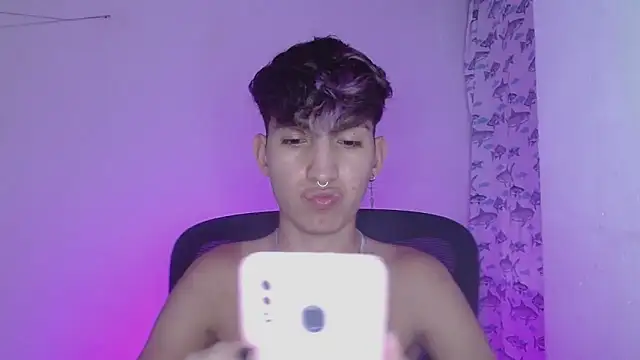 littlextreme online show from February 2025 12:46:01 AM