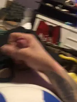 Snapshot of Hugetings chatting on February 2025 05:19:01 AM Hugetings online show from February 2025 05:19:01 AM