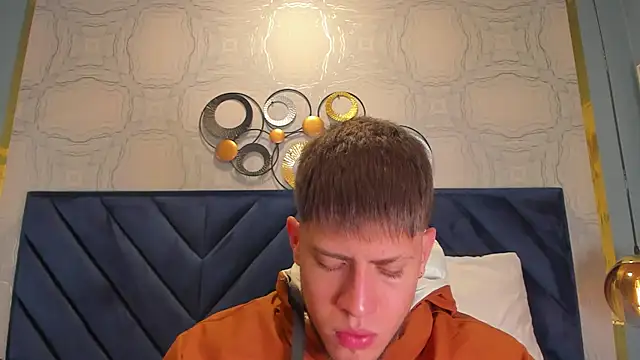 Snapshot of SebastianMaximoff chatting on December 2024 12:09:02 PM SebastianMaximoff online show from December 2024 12:09:02 PM