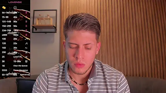 Snapshot of SebastianMaximoff chatting on January 2025 06:07:01 PM SebastianMaximoff online show from January 2025 06:07:01 PM