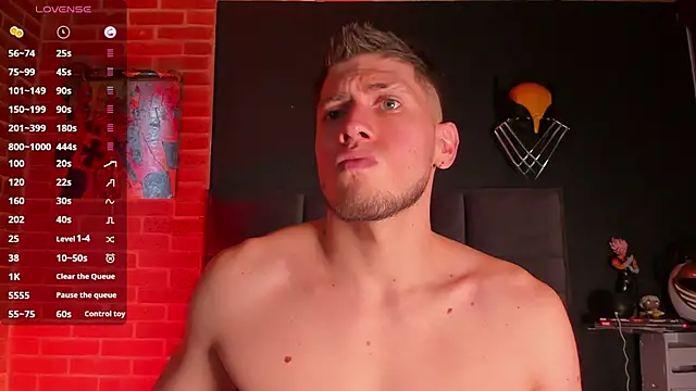 Snapshot of SebastianMaximoff chatting on February 2025 03:53:02 PM SebastianMaximoff online show from February 2025 03:53:02 PM