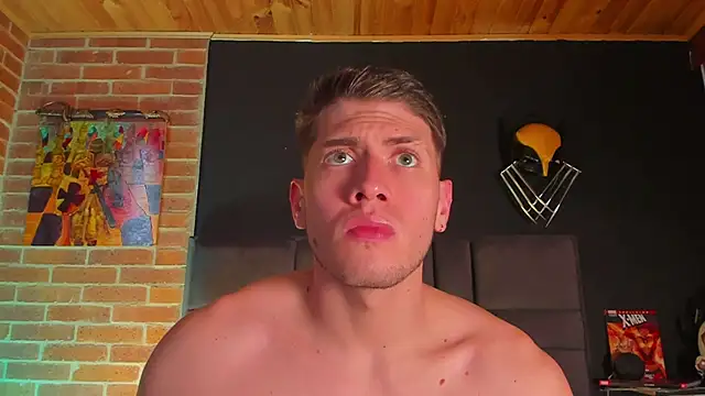 Snapshot of SebastianMaximoff chatting on February 2025 06:08:02 PM SebastianMaximoff online show from February 2025 06:08:02 PM