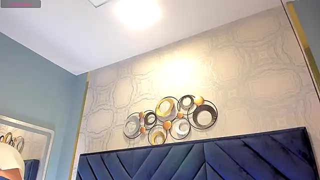 Snapshot of SebastianMaximoff chatting on September 2025 12:18:02 PM SebastianMaximoff online show from September 2025 12:18:02 PM