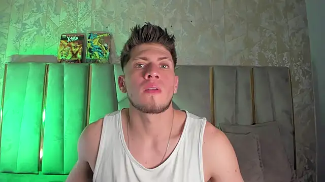 Snapshot of SebastianMaximoff chatting on September 2025 07:49:01 PM SebastianMaximoff online show from September 2025 07:49:01 PM