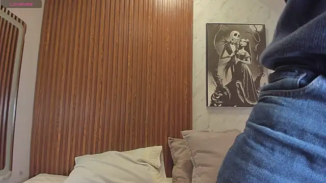 Snapshot of SebastianMaximoff chatting on November 2025 12:40:02 PM SebastianMaximoff online show from November 2025 12:40:02 PM