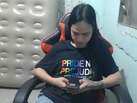 Snapshot of itsmacky4u chatting on September 2025 04:00:01 PM itsmacky4u online show from September 2025 04:00:01 PM